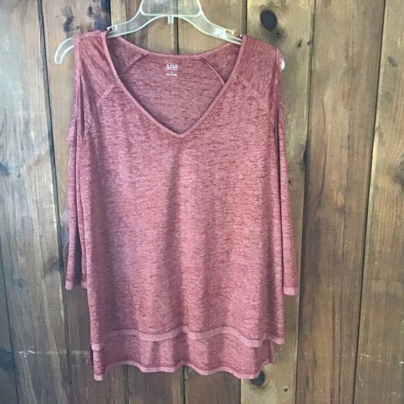 a.n.a Cold Shoulder Blouse Size L Rusty Orange 3/4 Sleeve V Neck - Picture 1 of 7